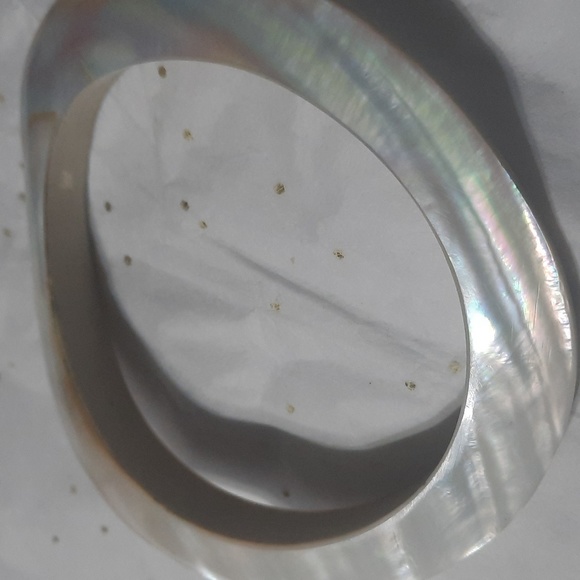 Mother of Pearl Bangle - Picture 9 of 9